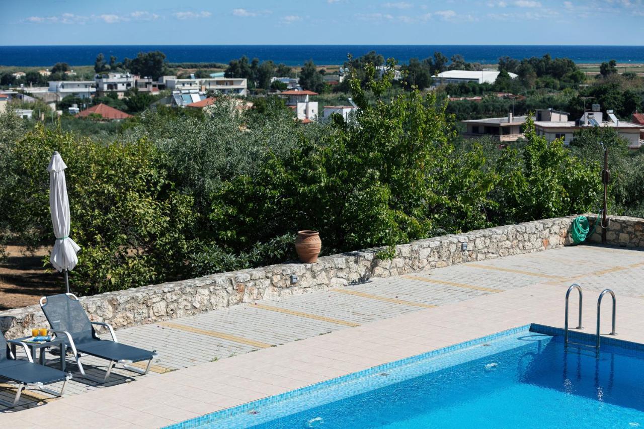 Greek Sky - New Modern Apartment With Shared Pool Tavronitis  Ngoại thất bức ảnh
