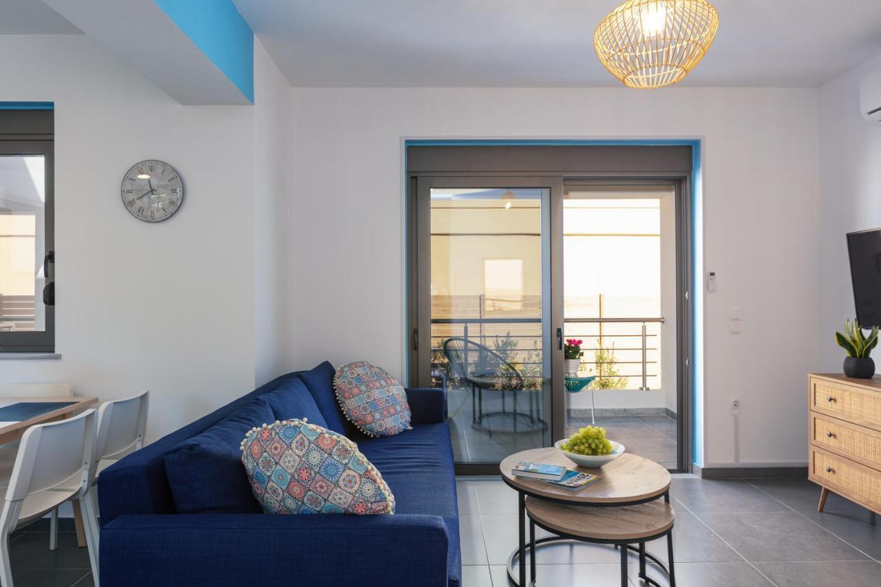 Greek Sky - New Modern Apartment With Shared Pool Tavronitis  Ngoại thất bức ảnh