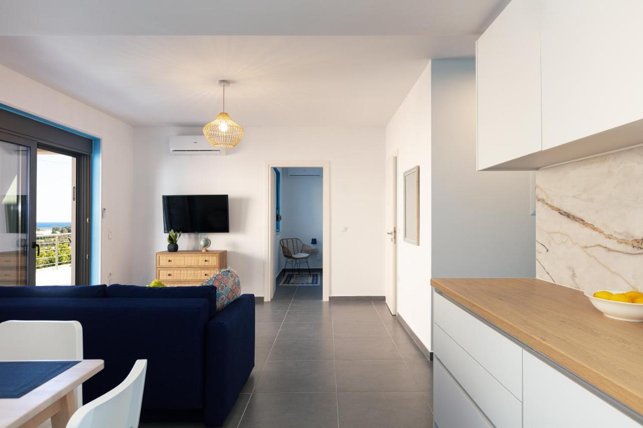 Greek Sky - New Modern Apartment With Shared Pool Tavronitis  Ngoại thất bức ảnh