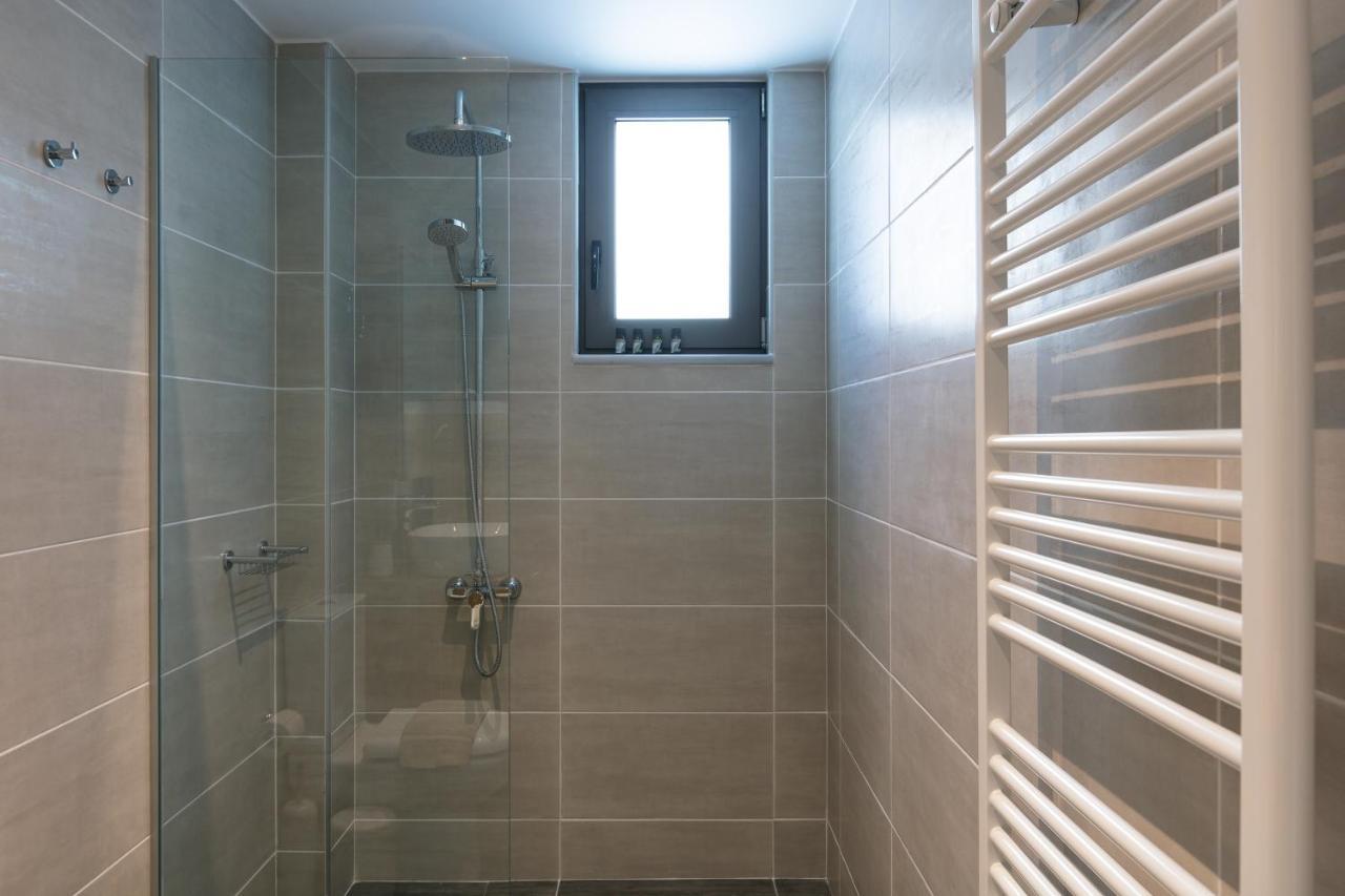 Greek Sky - New Modern Apartment With Shared Pool Tavronitis  Ngoại thất bức ảnh