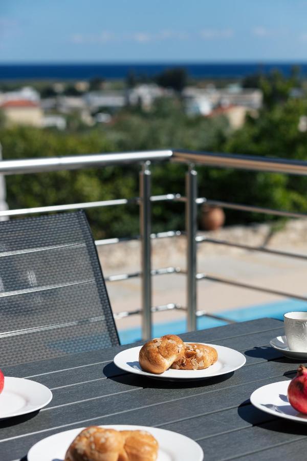 Greek Sky - New Modern Apartment With Shared Pool Tavronitis  Ngoại thất bức ảnh