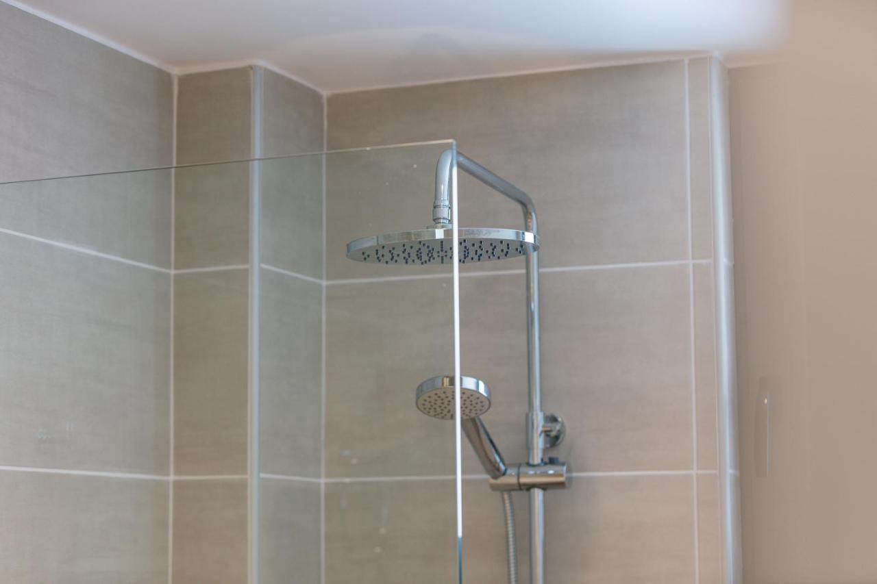Greek Sky - New Modern Apartment With Shared Pool Tavronitis  Ngoại thất bức ảnh